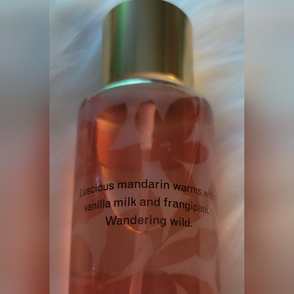 Victoria's Secret Body Lotion & Mist in Costal Bliss Brand New 💎 - Picture 3 of 3